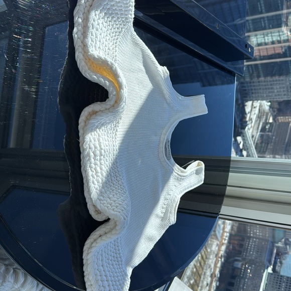 Sweater (off white) with flirty ruffled edge and tank top style - Picture 2 of 2